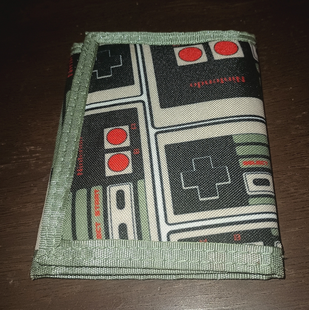 Bioworld Nintendo Controller Trifold Wallet